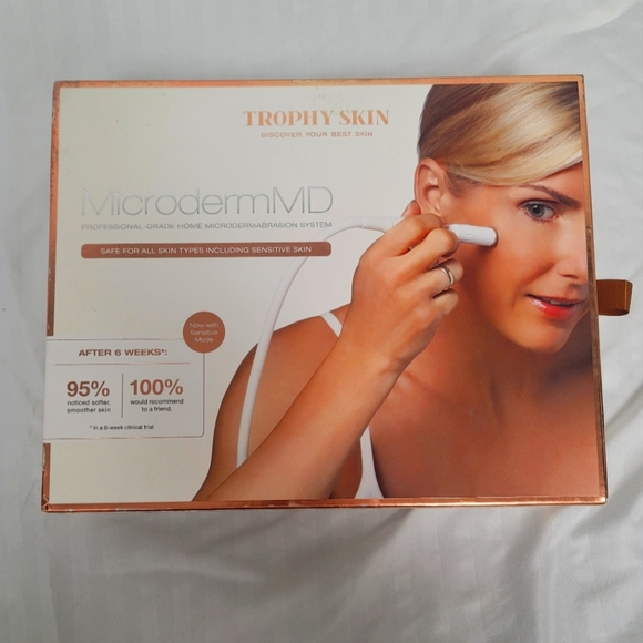 NIB Professional Grade Home Microdermabrasion System